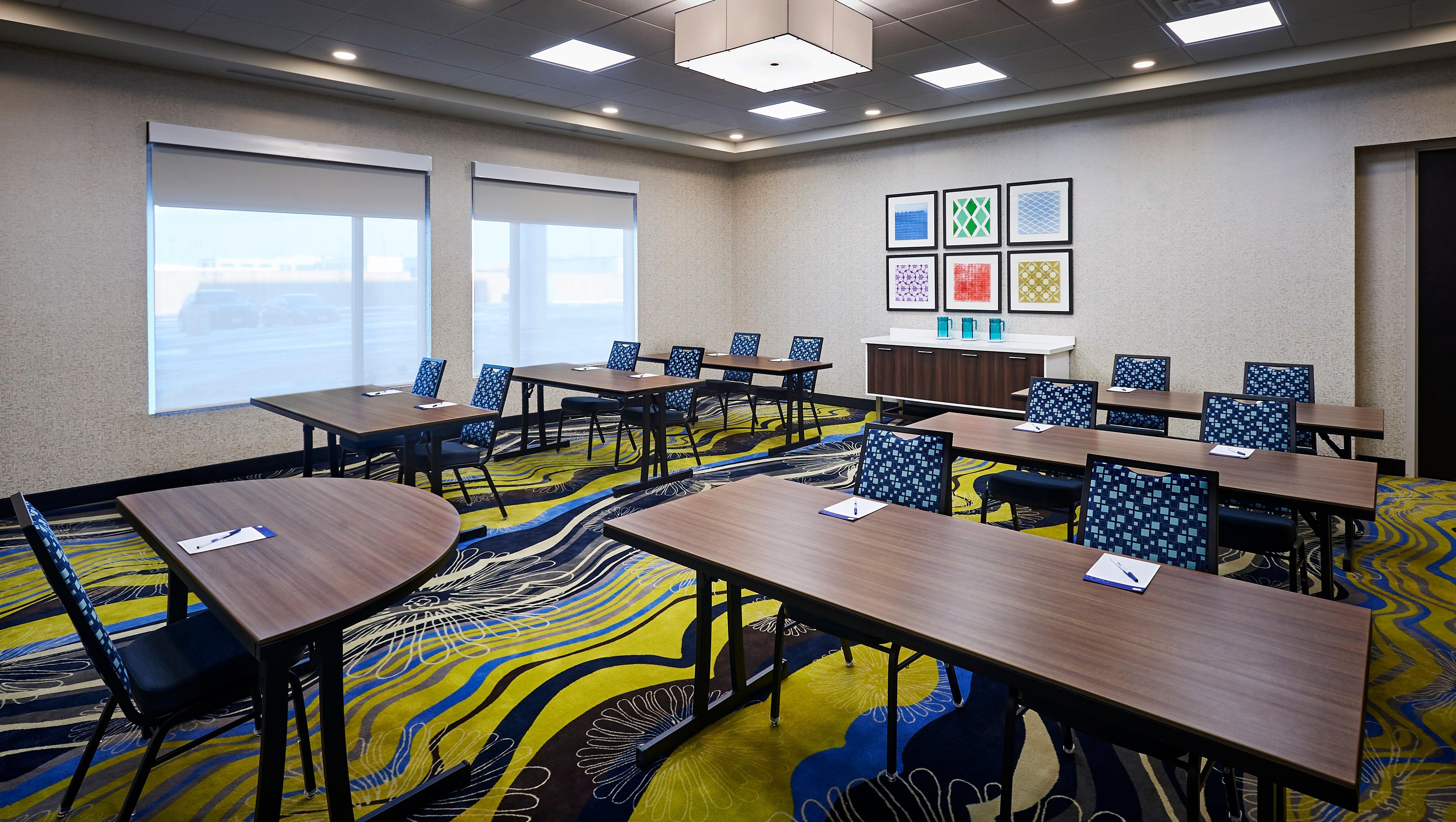 Holiday Inn Express & Suites - Brantford By Ihg Exterior foto